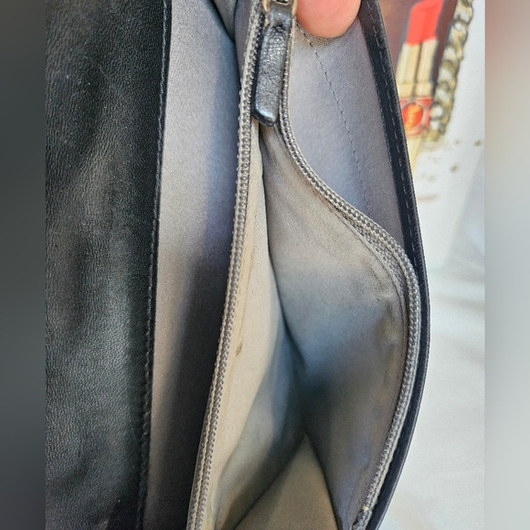 Chanel Patent Leather Limited Edition Wallet - Picture 11 of 17